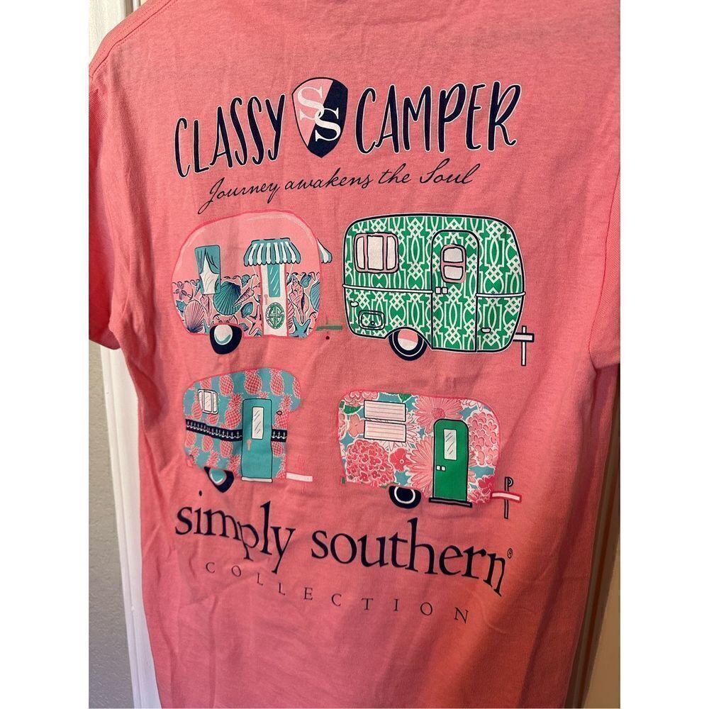 Simply Southern Classy Camper Pink Shirt - Size Small - Picture 8 of 8